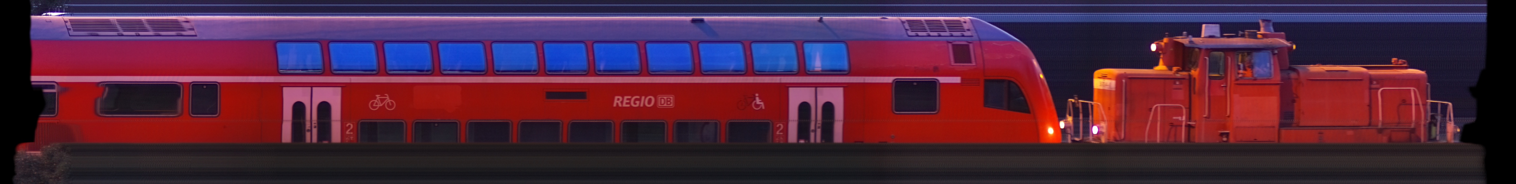 There should be a train photo here :'(