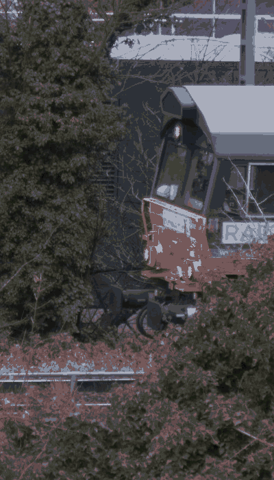 There should be a train video here :'(