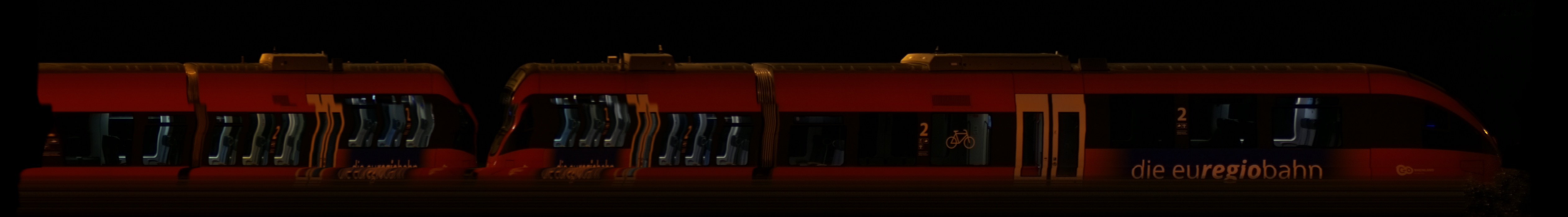 There should be a train photo here :'(