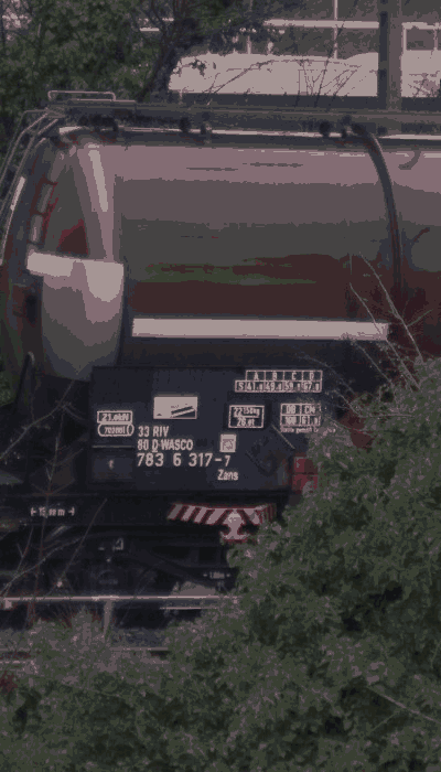 There should be a train video here :'(