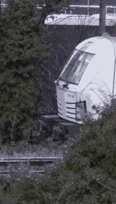 There should be a train video here :'(