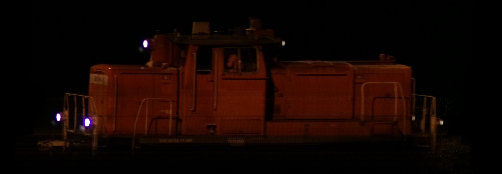 There should be a train photo here :'(