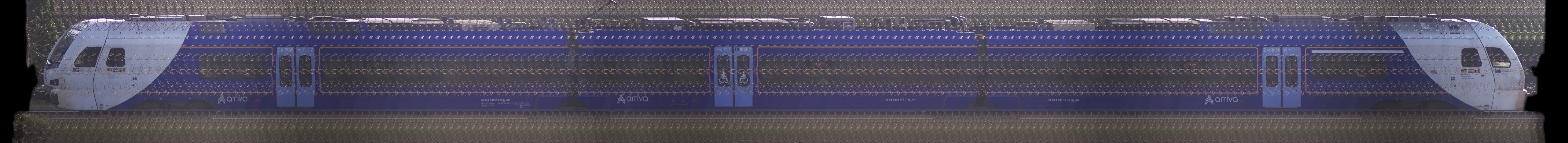 There should be a train photo here :'(