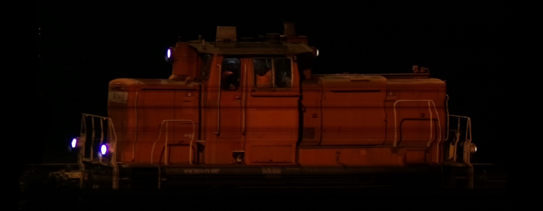 There should be a train photo here :'(