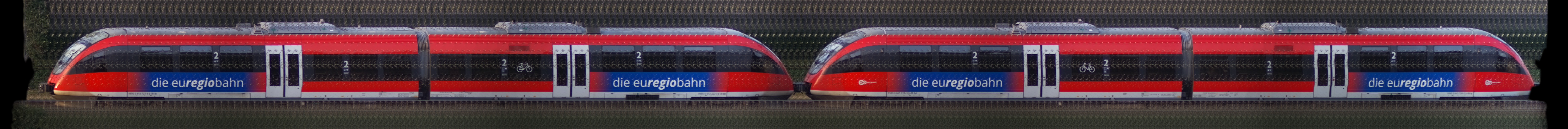 There should be a train photo here :'(