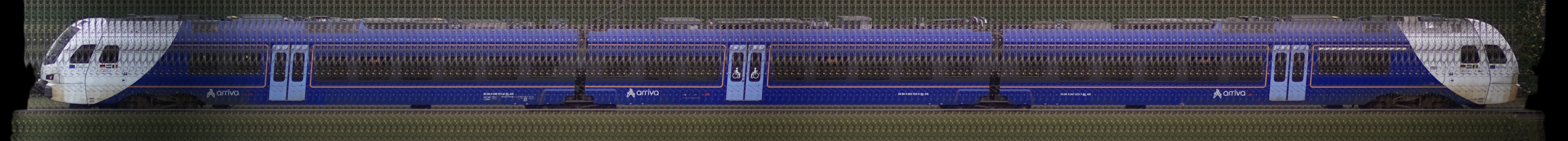 There should be a train photo here :'(