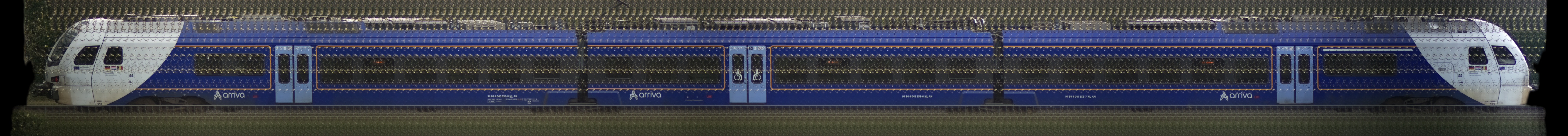 There should be a train photo here :'(