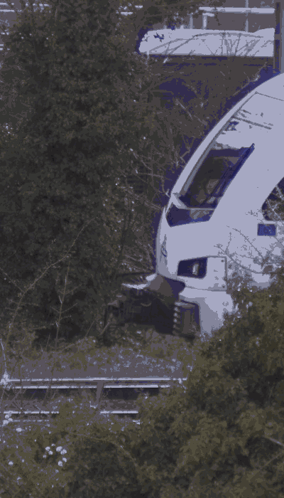 There should be a train video here :'(