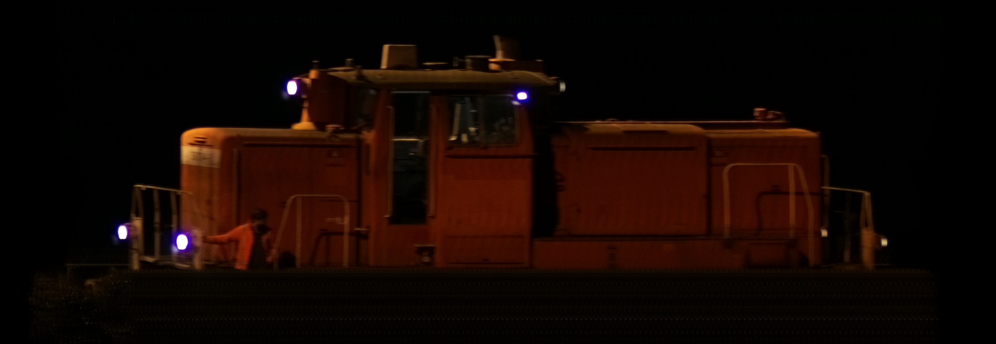 There should be a train photo here :'(