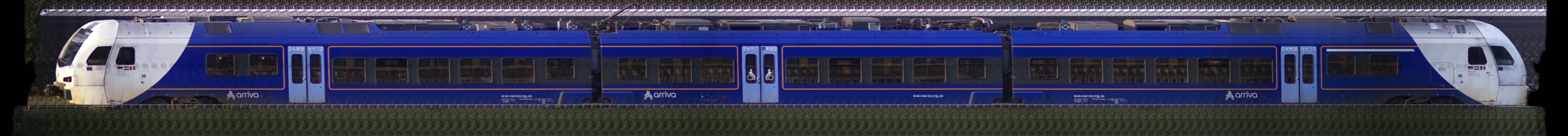 There should be a train photo here :'(