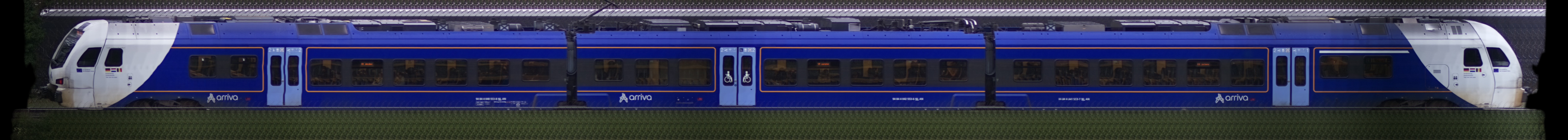 There should be a train photo here :'(