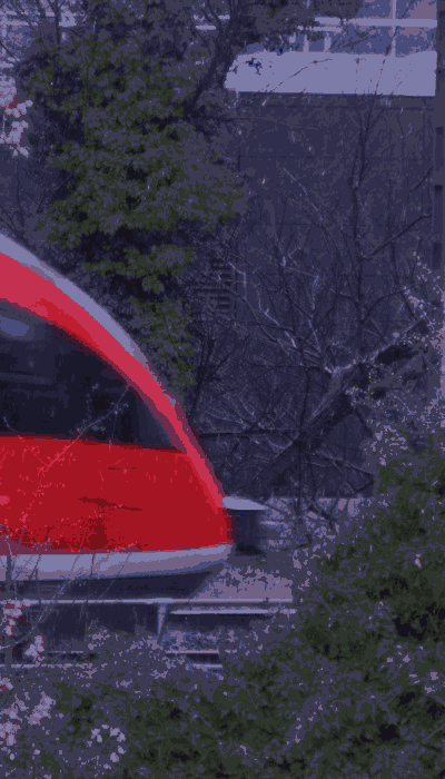 There should be a train video here :'(