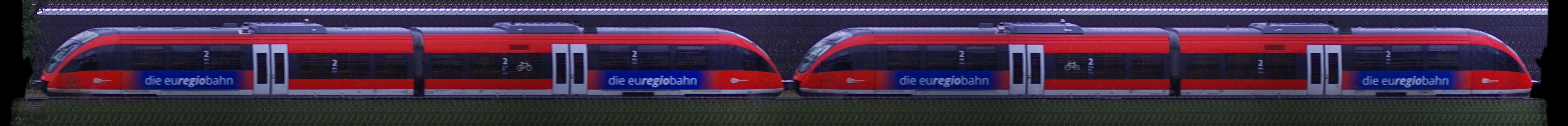 There should be a train photo here :'(