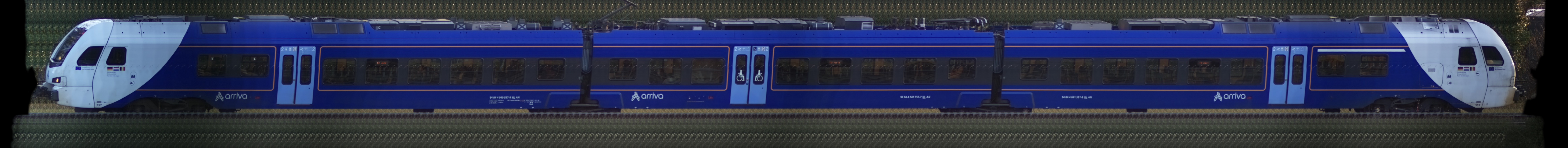 There should be a train photo here :'(