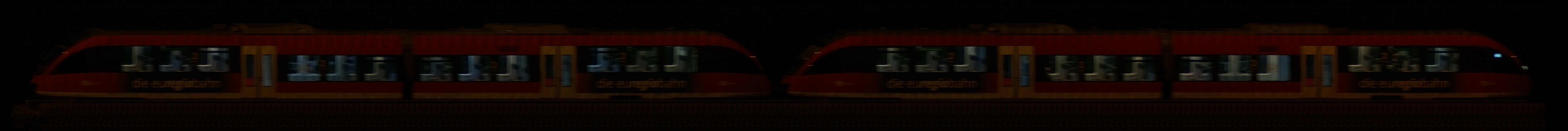 There should be a train photo here :'(