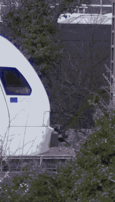 There should be a train video here :'(