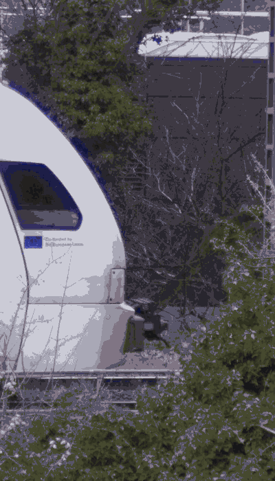 There should be a train video here :'(