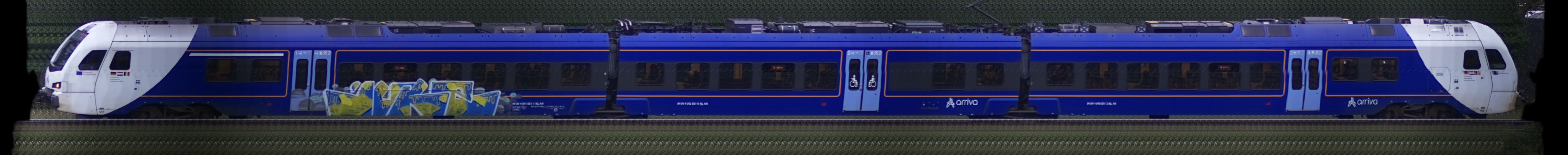 There should be a train photo here :'(