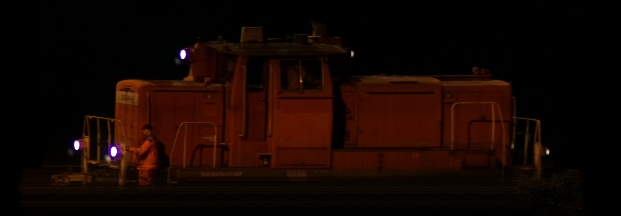 There should be a train photo here :'(