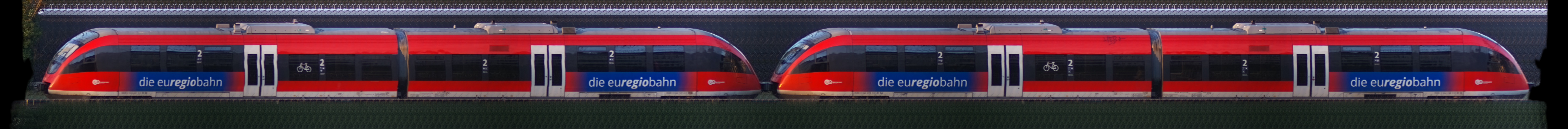 There should be a train photo here :'(