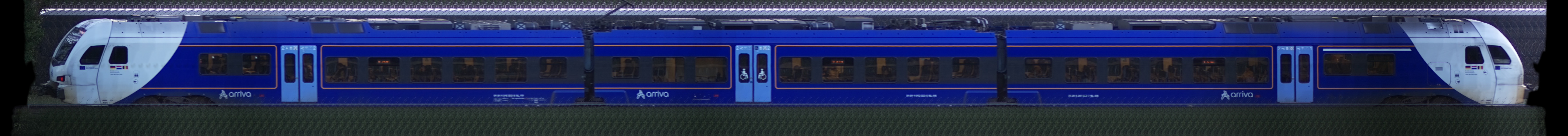 There should be a train photo here :'(