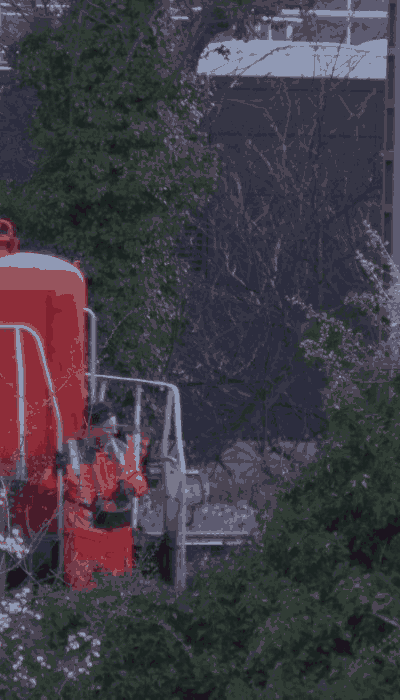 There should be a train video here :'(