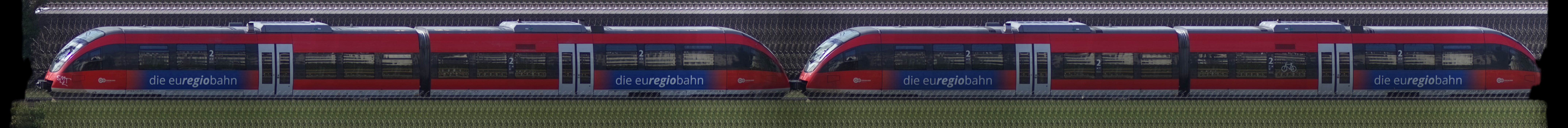 There should be a train photo here :'(