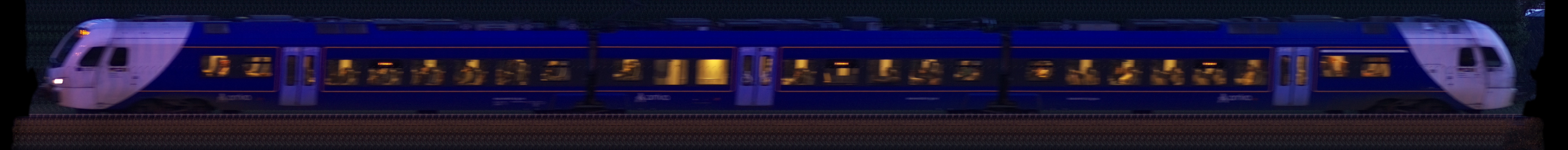 There should be a train photo here :'(