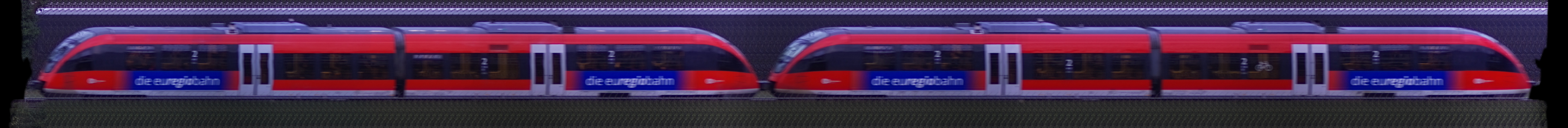 There should be a train photo here :'(