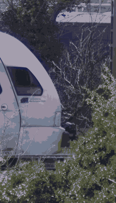 There should be a train video here :'(