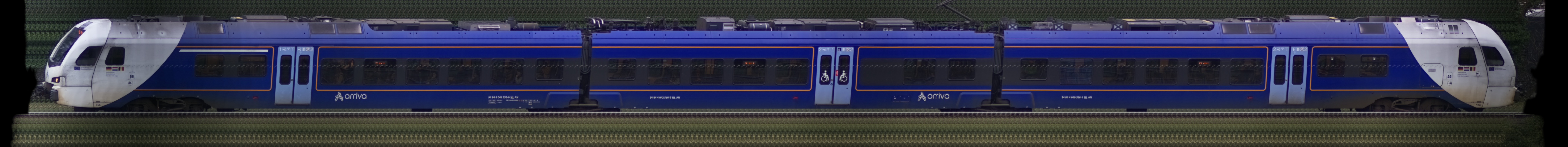 There should be a train photo here :'(