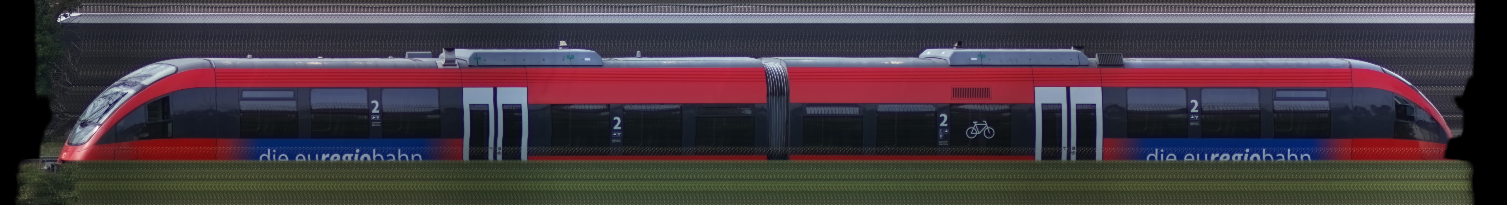 There should be a train photo here :'(