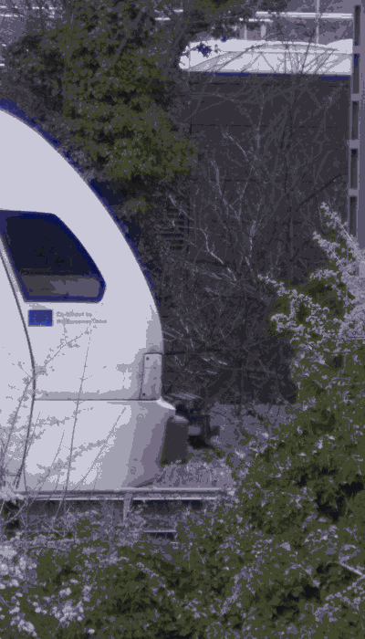 There should be a train video here :'(