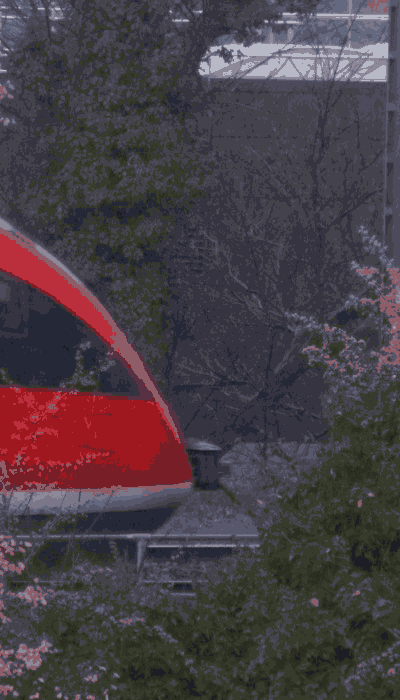 There should be a train video here :'(