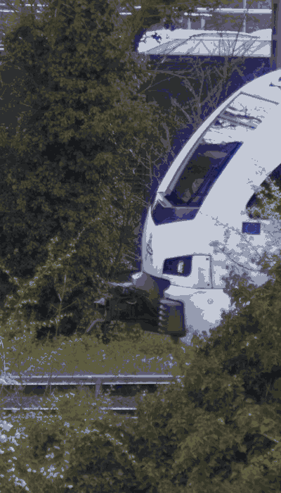 There should be a train video here :'(