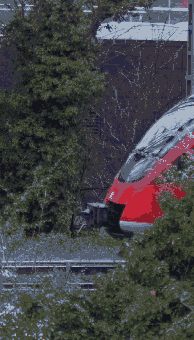 There should be a train video here :'(