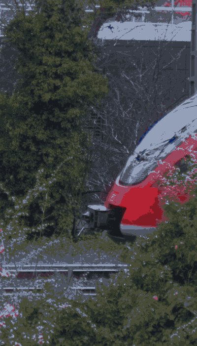 There should be a train video here :'(