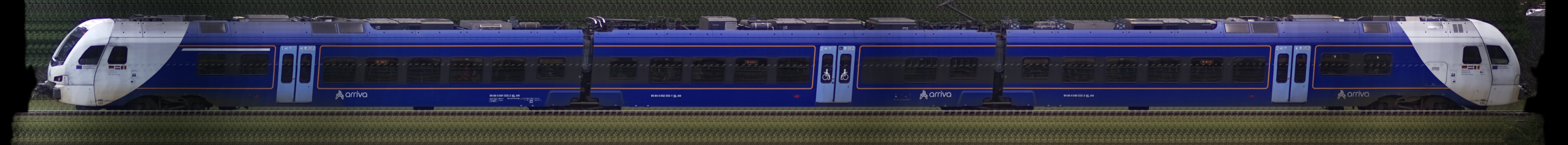 There should be a train photo here :'(