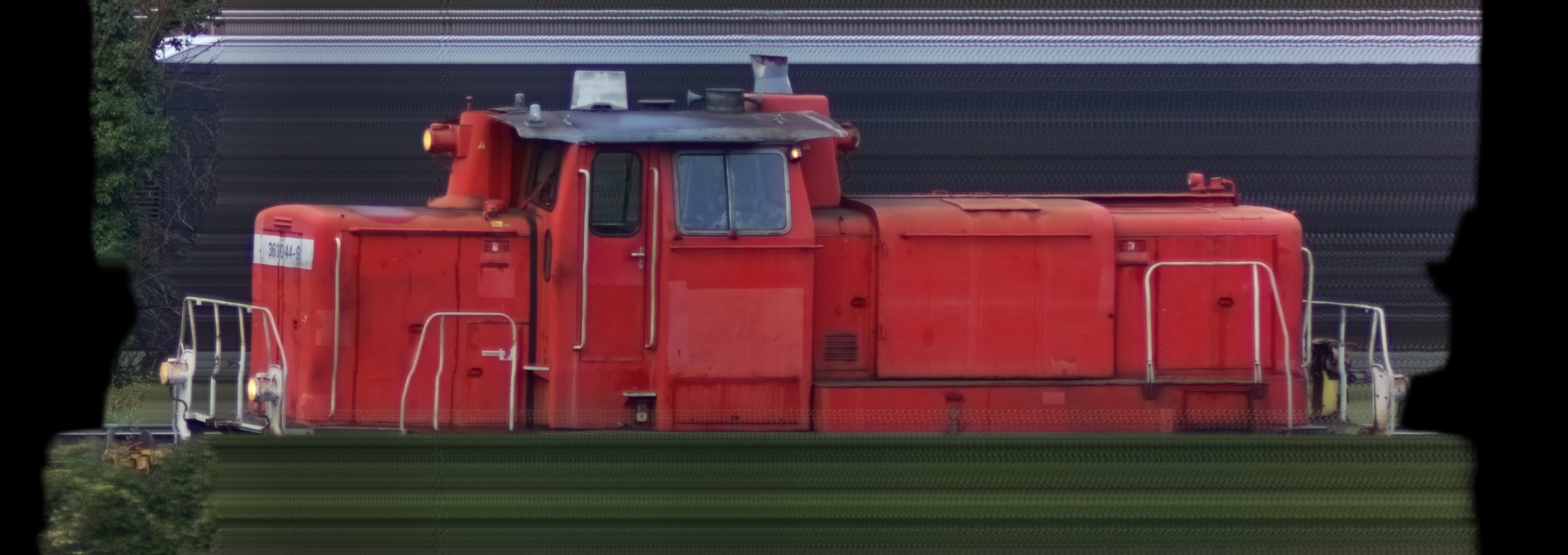 There should be a train photo here :'(