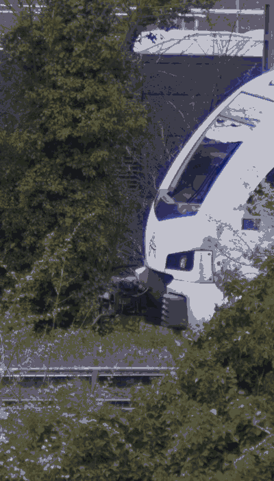 There should be a train video here :'(