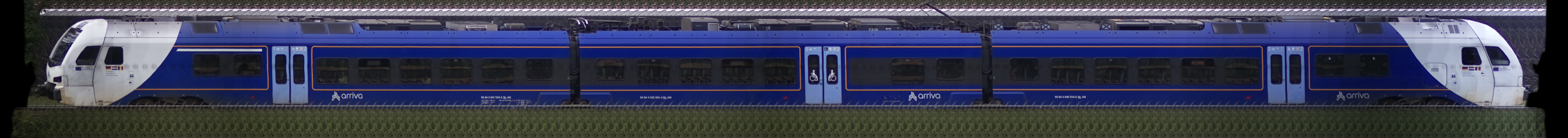 There should be a train photo here :'(