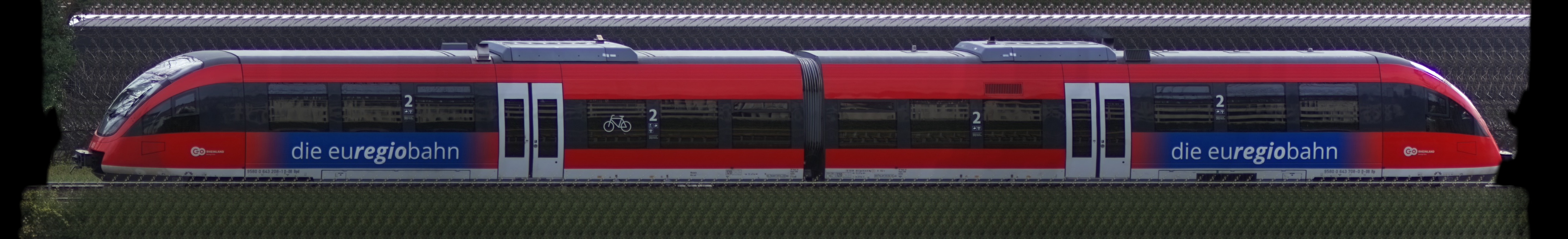 There should be a train photo here :'(