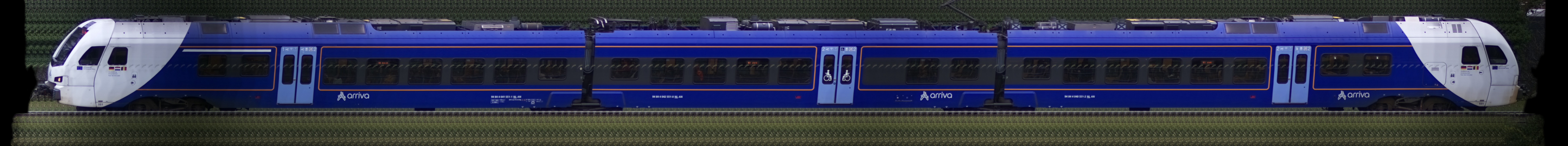 There should be a train photo here :'(