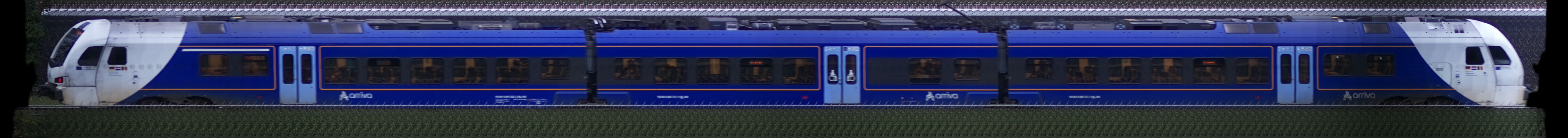 There should be a train photo here :'(