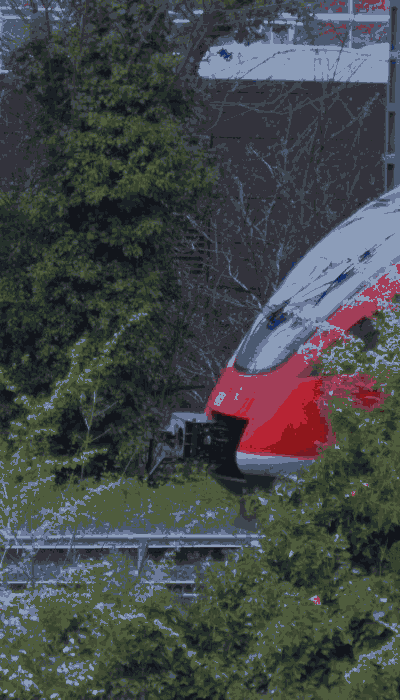 There should be a train video here :'(