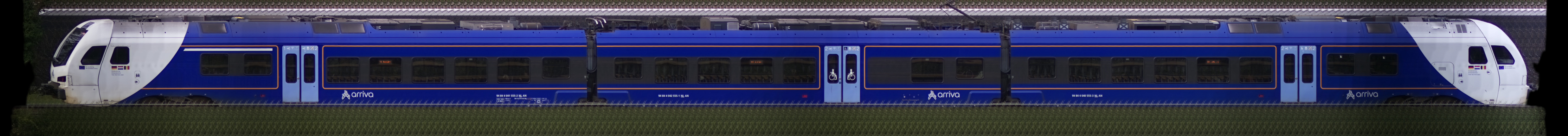 There should be a train photo here :'(