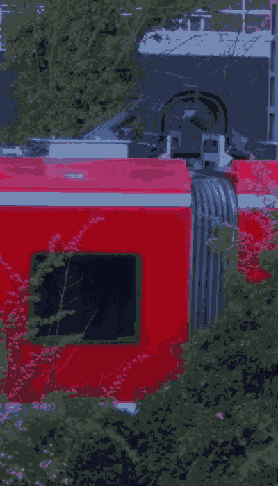 There should be a train video here :'(