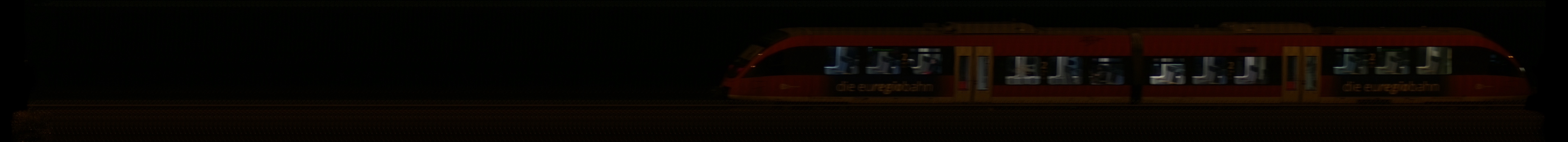 There should be a train photo here :'(