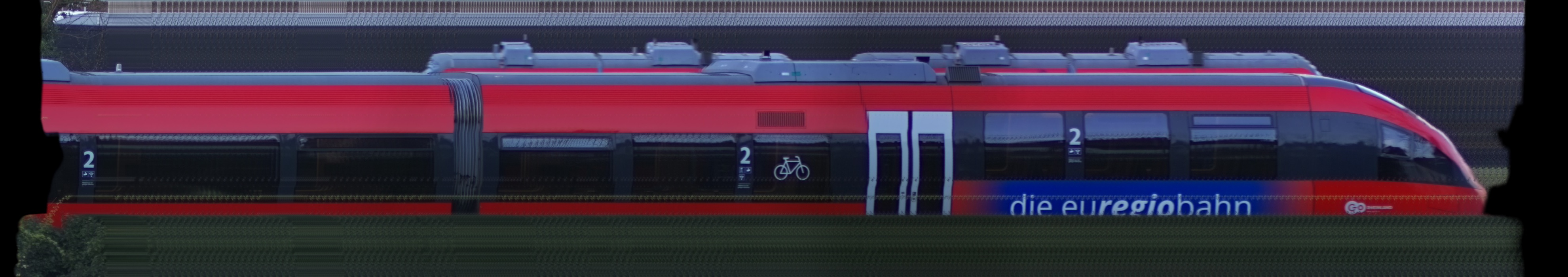 There should be a train photo here :'(