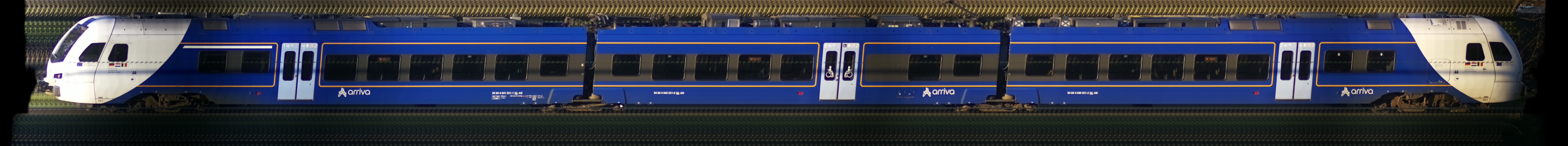 There should be a train photo here :'(